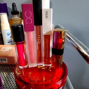 Lipgloss, lipstick lot